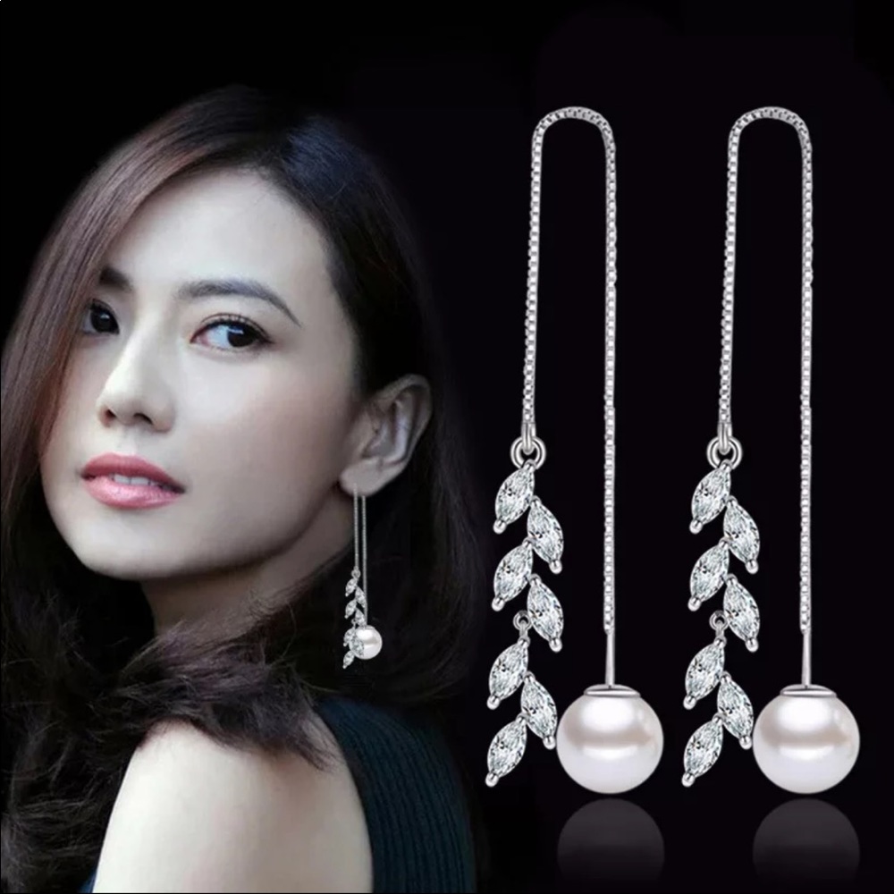 🌟 Sterling Silver Pearl Long Earrings - Picture 3 of 4